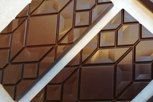 Charger l&#39;image dans la galerie, Tablette dégustation chocolat noir et gingembre confit